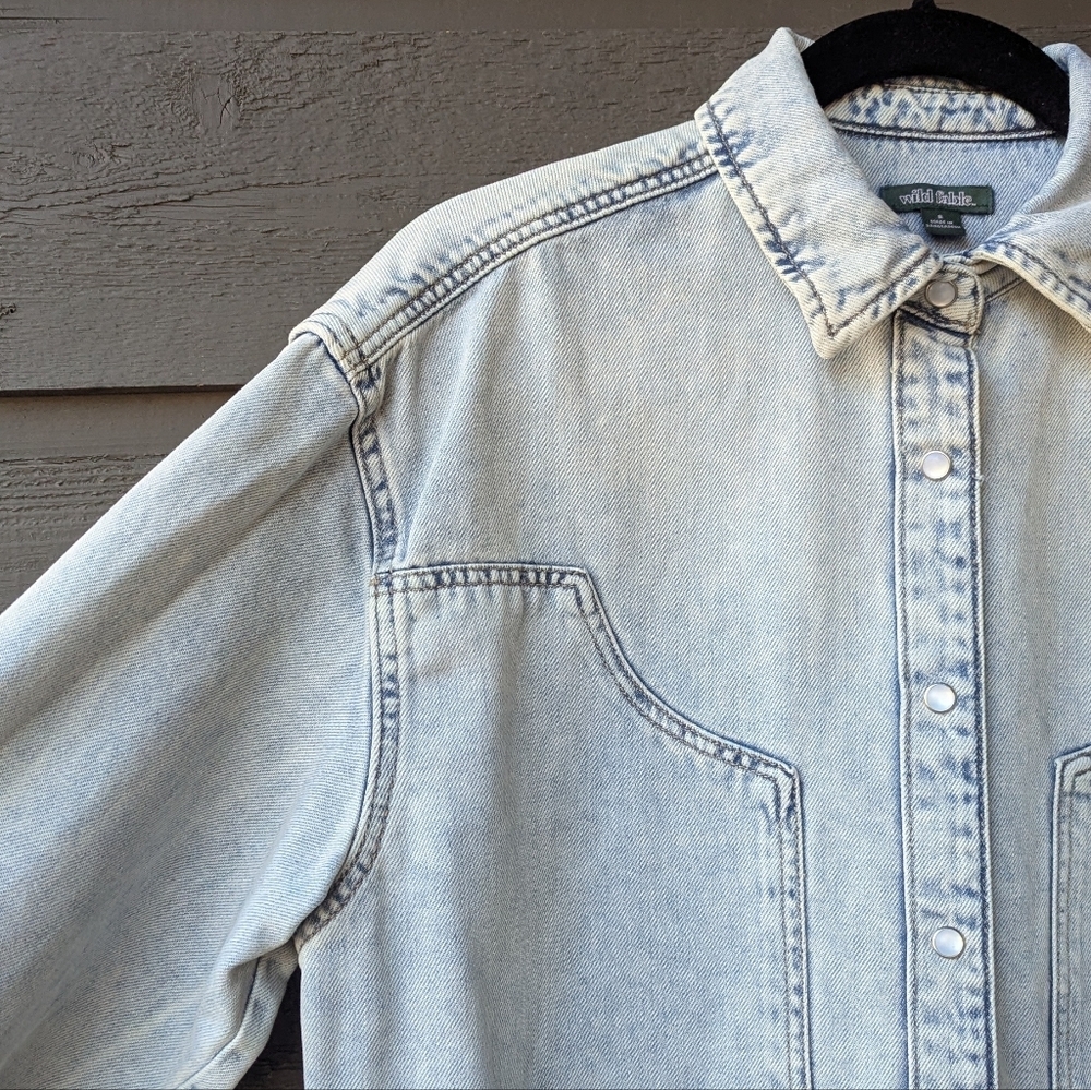 Wild Fable Light Acid Wash Patchwork Shacket Shirt Jacket Oversized Size Small - Picture 2 of 7